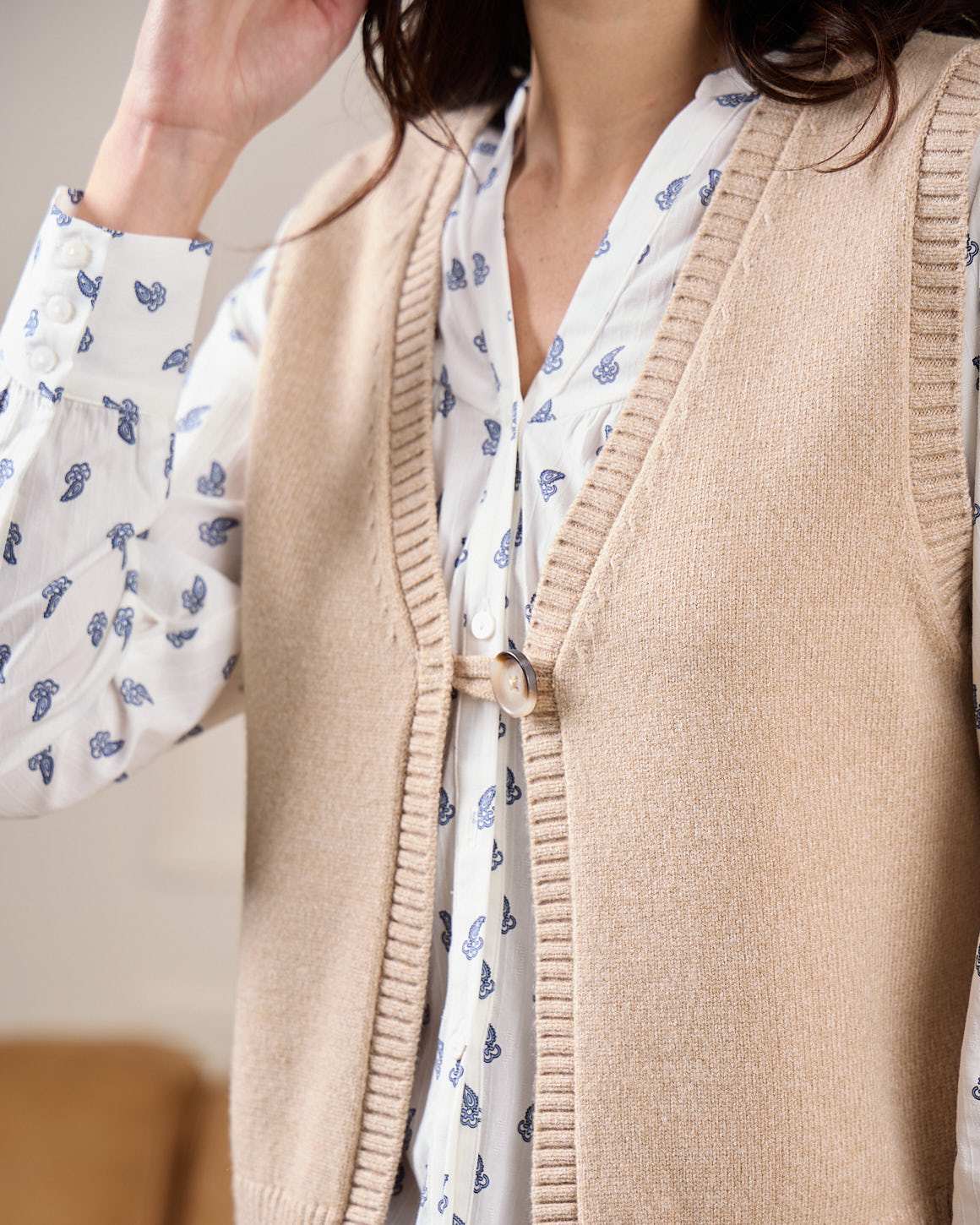 Cardigan sans manches - Image 2