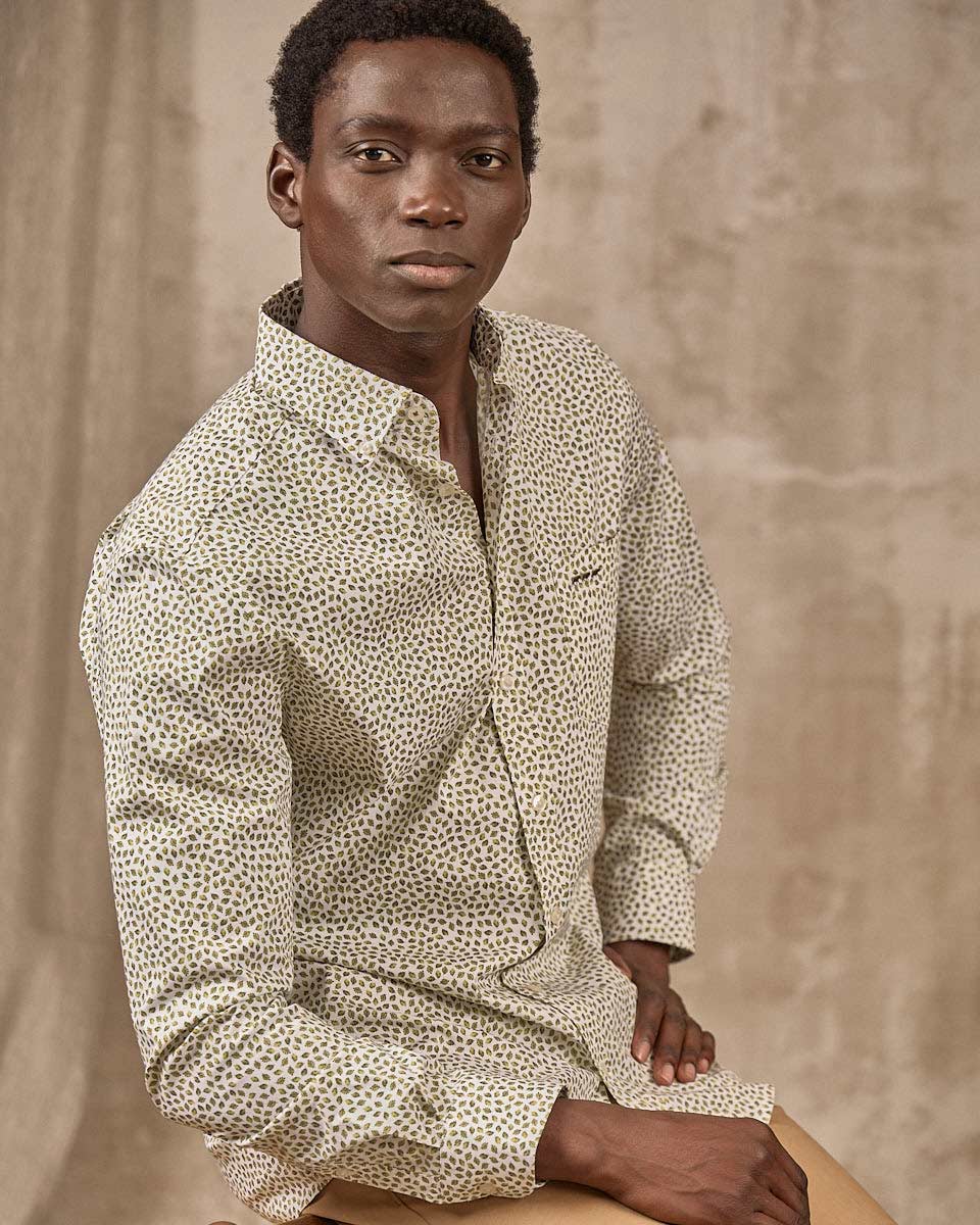 Chemise motifs feuillages - Image 7